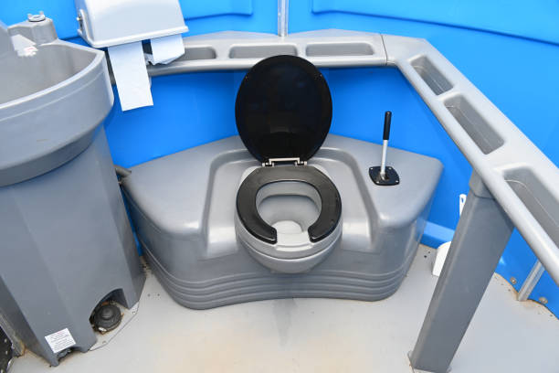 Best Portable restroom solutions  in East Meadow, NY